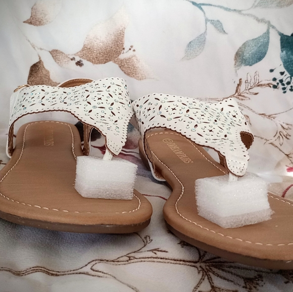 Women's Sandals - Picture 5 of 5